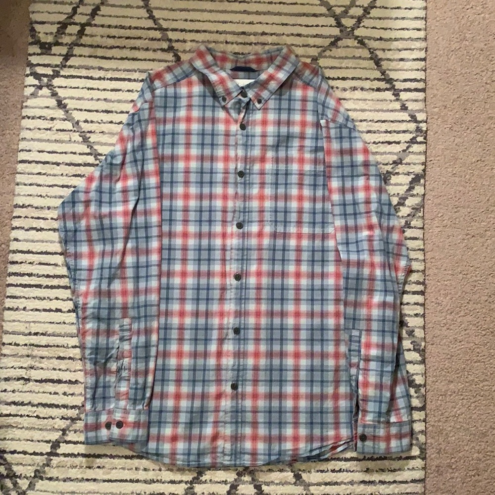Men’s Columbia Button Down